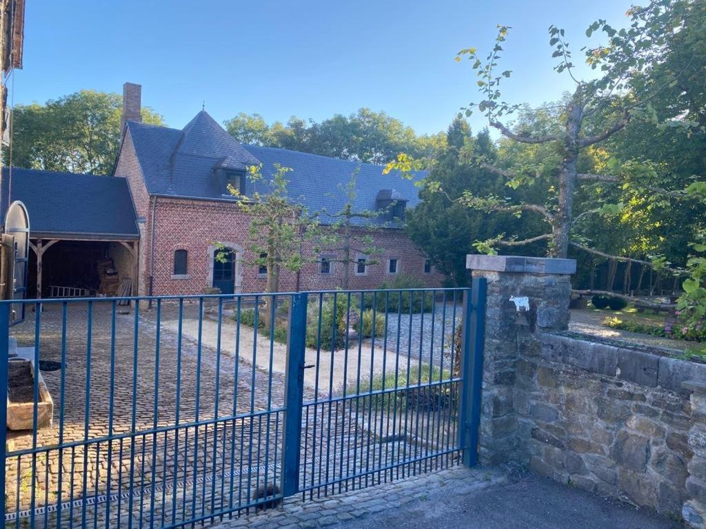 Les Confidences De Messire Sanglier, Stylished Guest Houses Beauraing Luaran gambar
