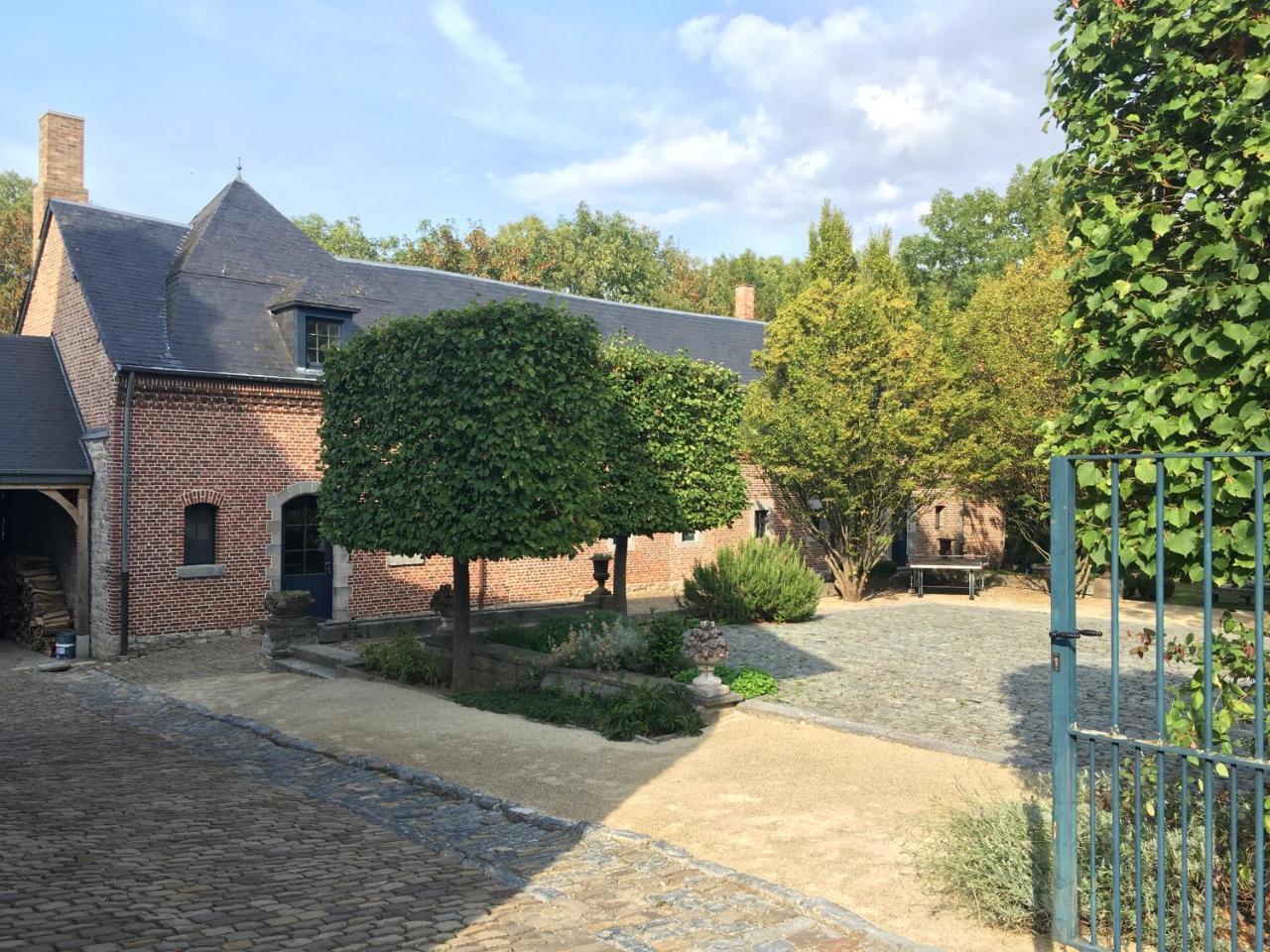 Les Confidences De Messire Sanglier, Stylished Guest Houses Beauraing Luaran gambar